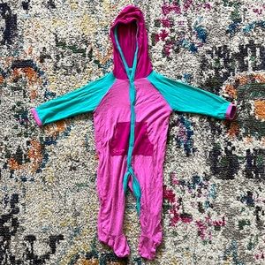 Butter Super Soft Pink Long Sleeve Hoodie Footie Onesie Romper Girls Sz 3-6 mo